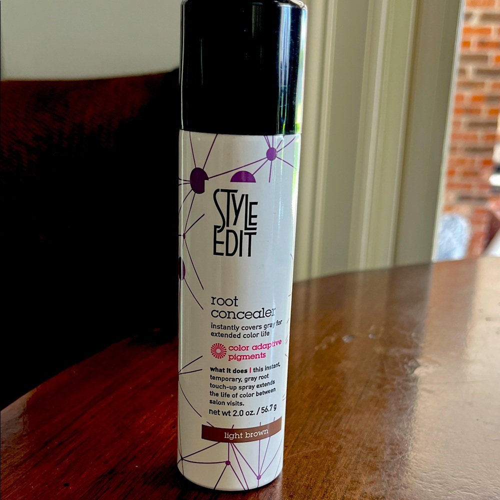 Light Brown Root Concealer Hairspray